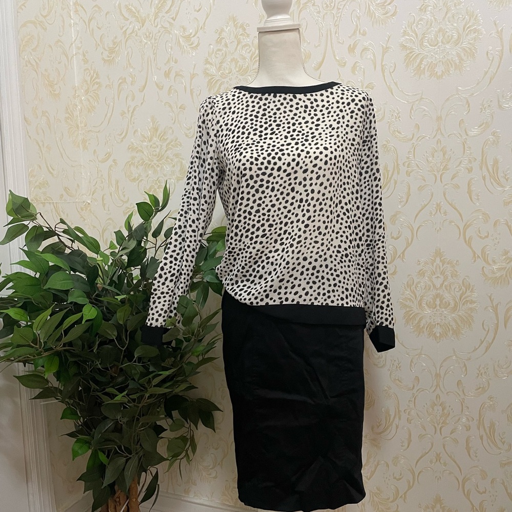 Loft cheetah print top size SP in EUC
